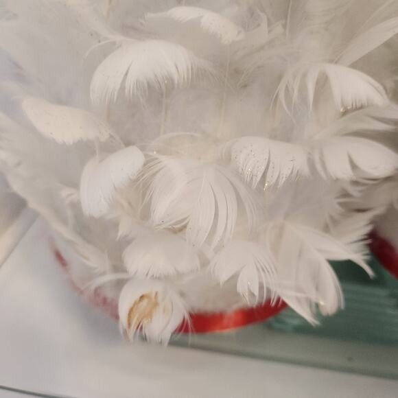 Vintage feather Christmas tree set 21 inches tall - Picture 4 of 6